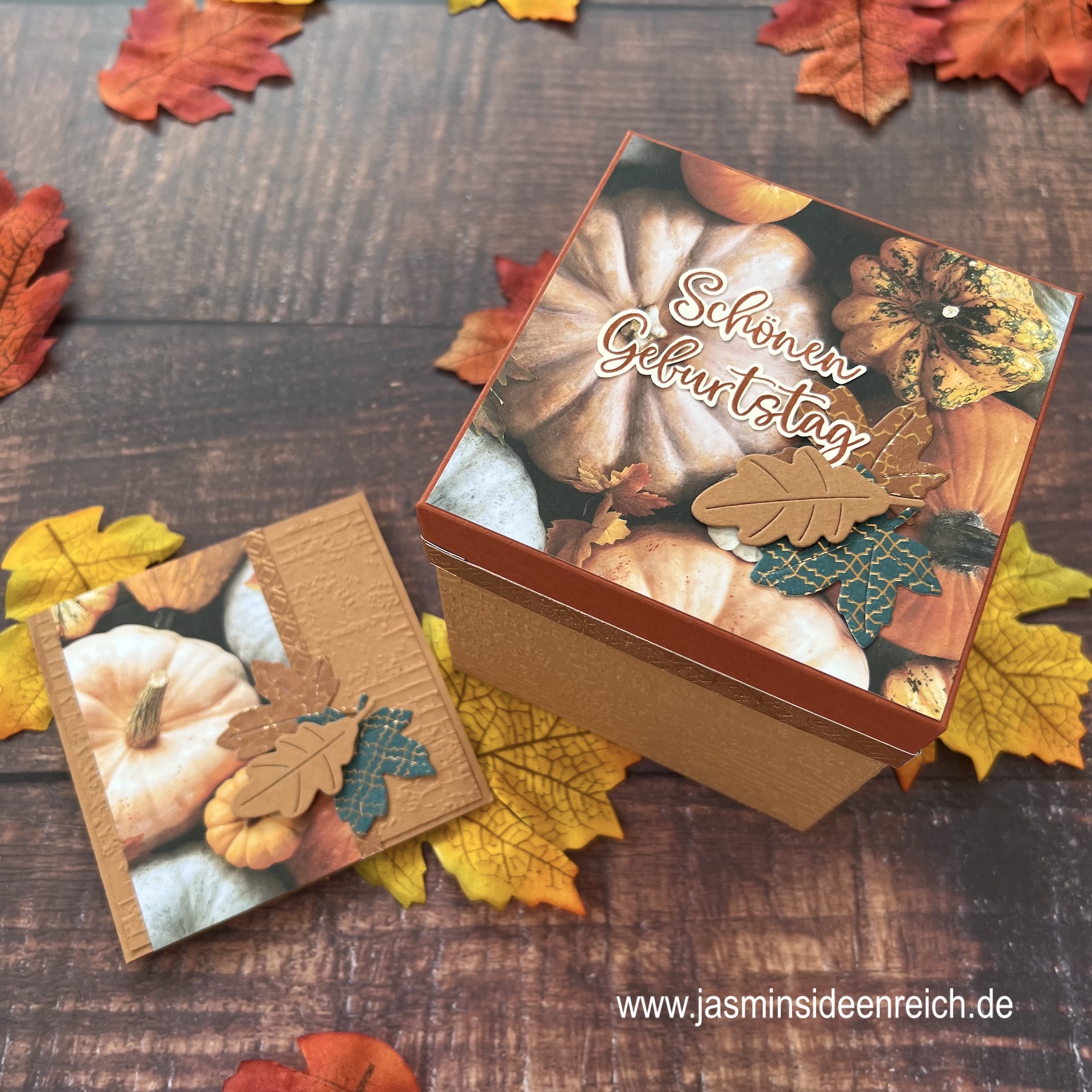 22.09.23 - Box und Karte 2.jpeg